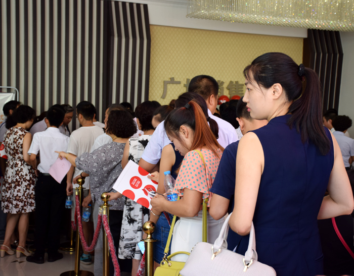 喜報(bào)！捷報(bào)！一經(jīng)推出即成隴南商業(yè)傳奇！