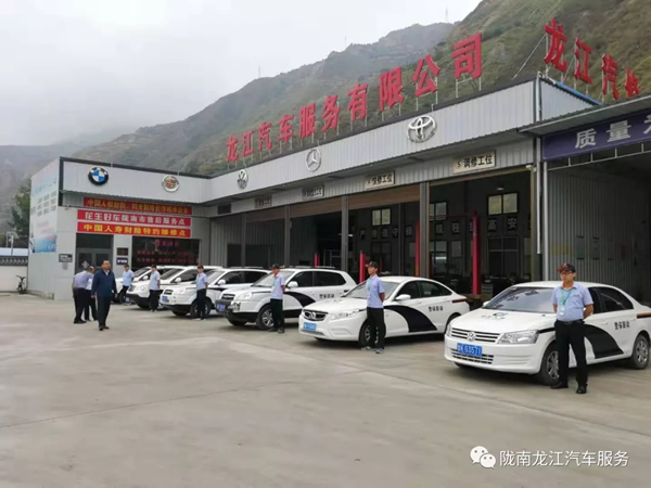 金錘鈑金，銀槍噴漆！龍江汽修值得信賴！